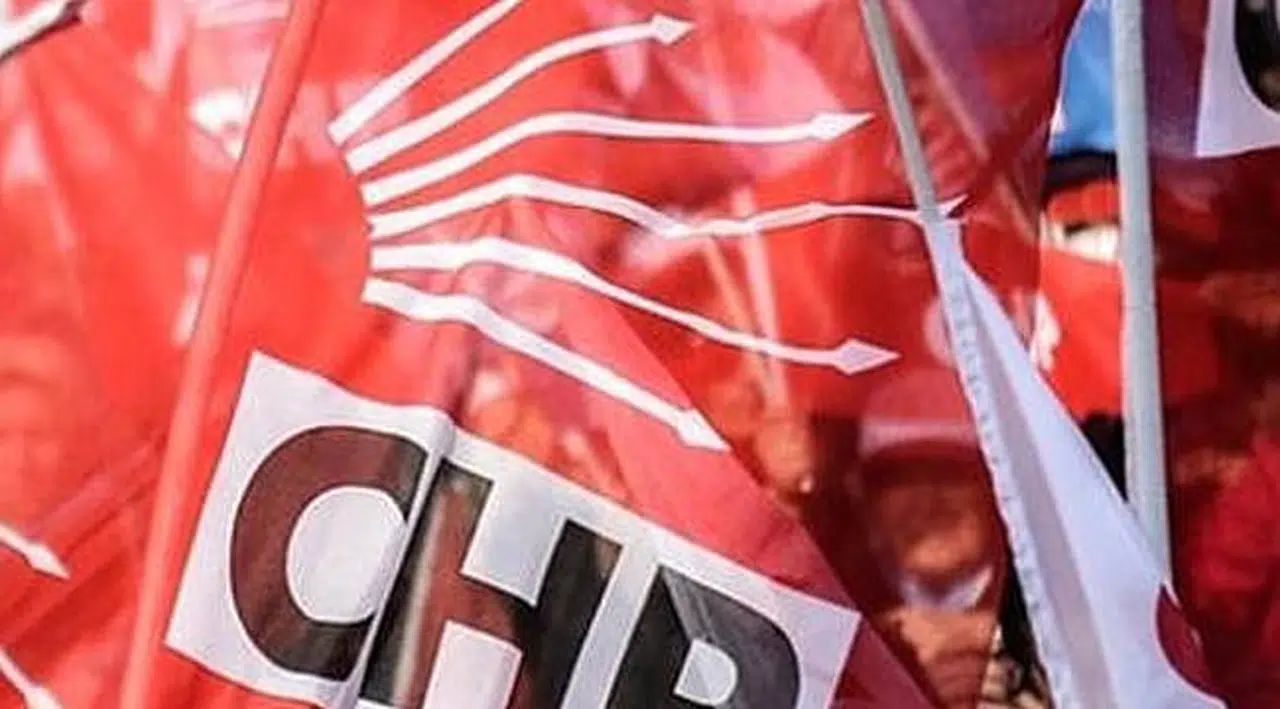 CHP İzmir listesinde şok değişiklik!