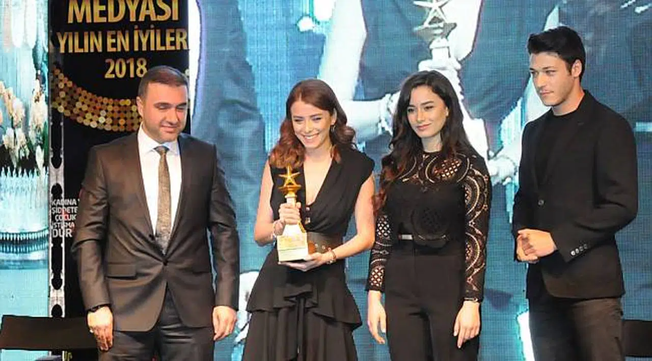 Çukur dizisi "Yılın Drama Dizisi" seçildi!
