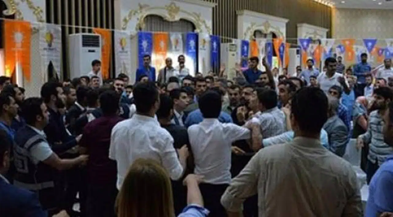 Diyarbakır aday listesindeki o iki isim AKP'yi 'karıştırdı'