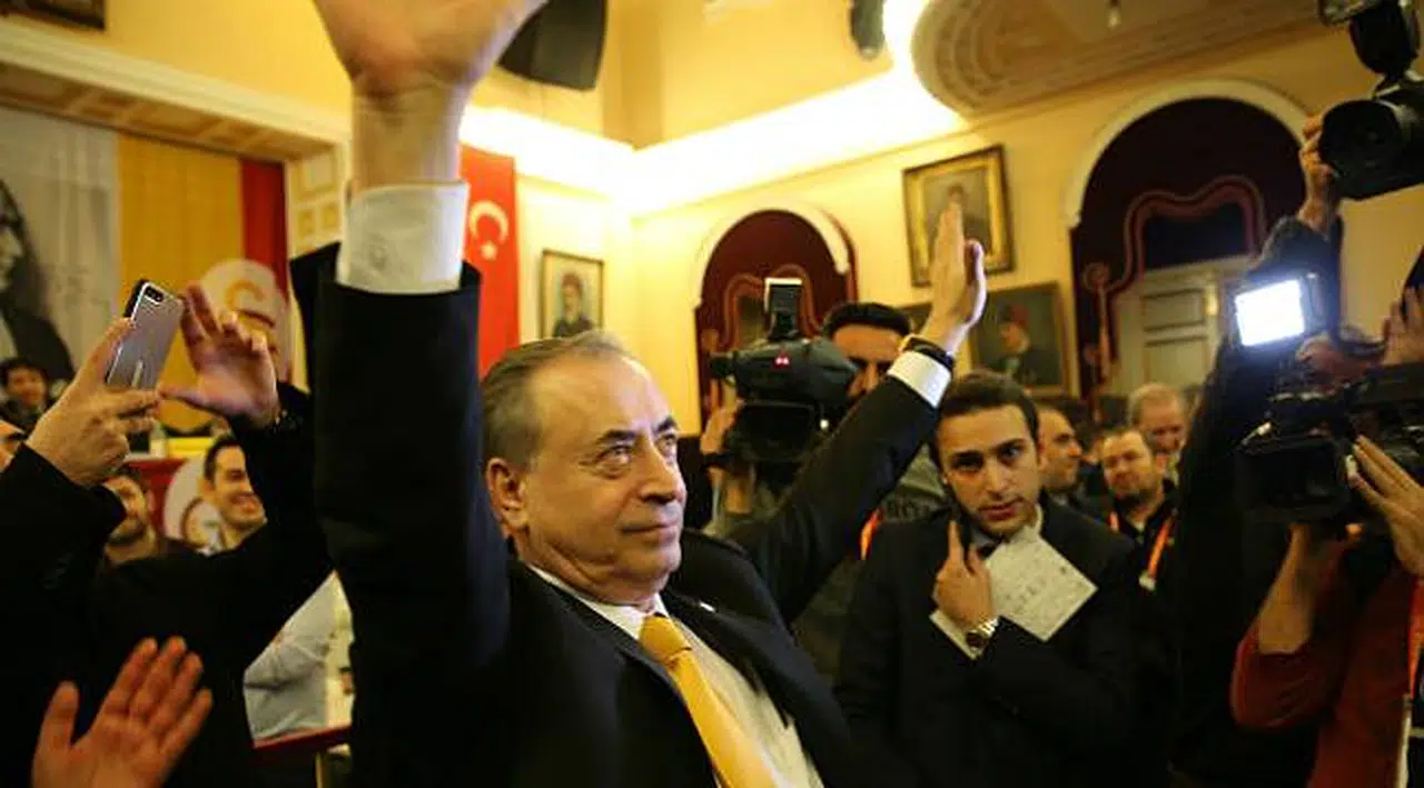 Galatasaray Mustafa Cengiz'le devam!