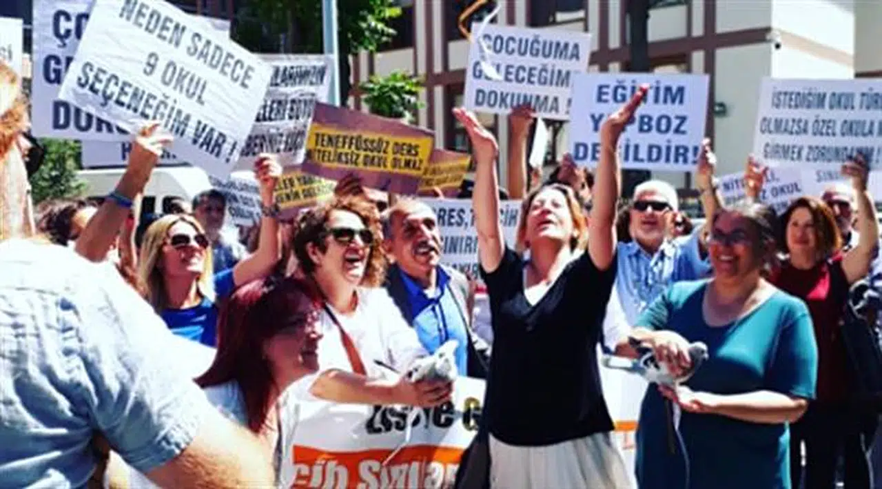 Veli-Der’den yeni sınav sistemine tepki: Adaletsizlik artacak