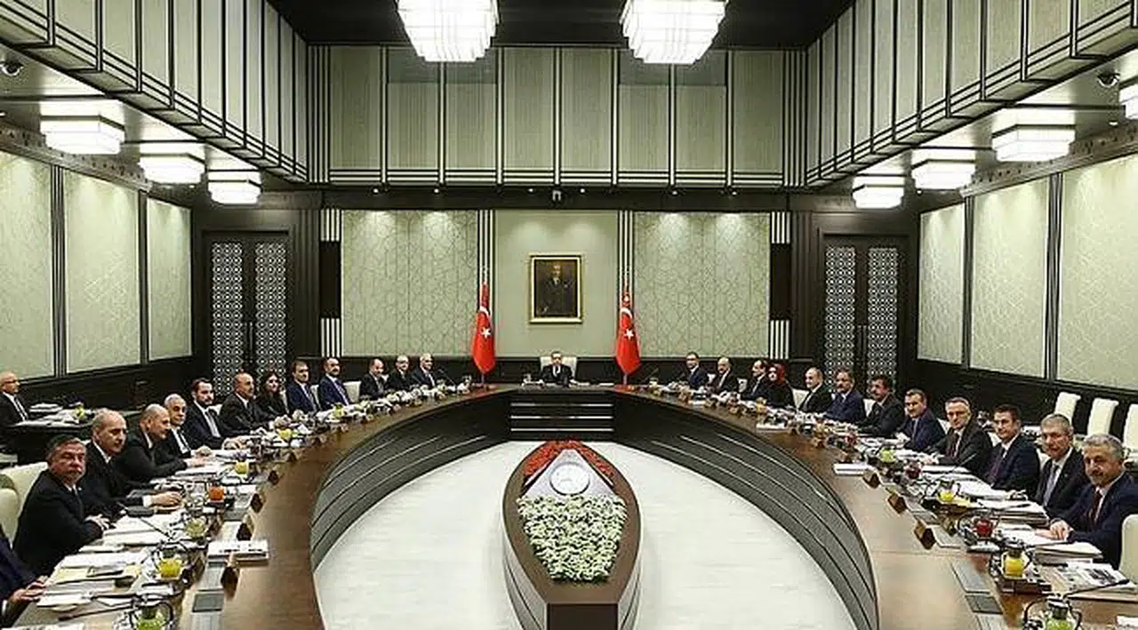 Bakanlar Kurulu'nun açıklamasına saatler kala kulislerde dolaşan yeni liste…