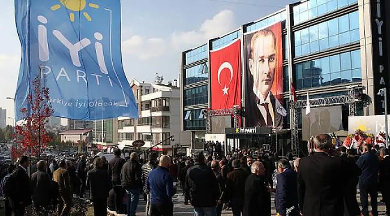 İyi Parti olağanüstü kongreye gidiyor; Akşener aday olmayacak