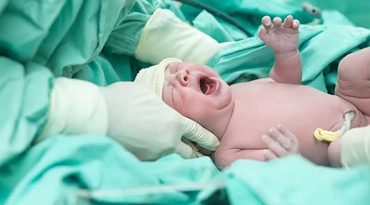 "Anne ve karnındaki bebeği taburcu oldukları gün öldü" iddiasına Bakanlıktan yanıt!