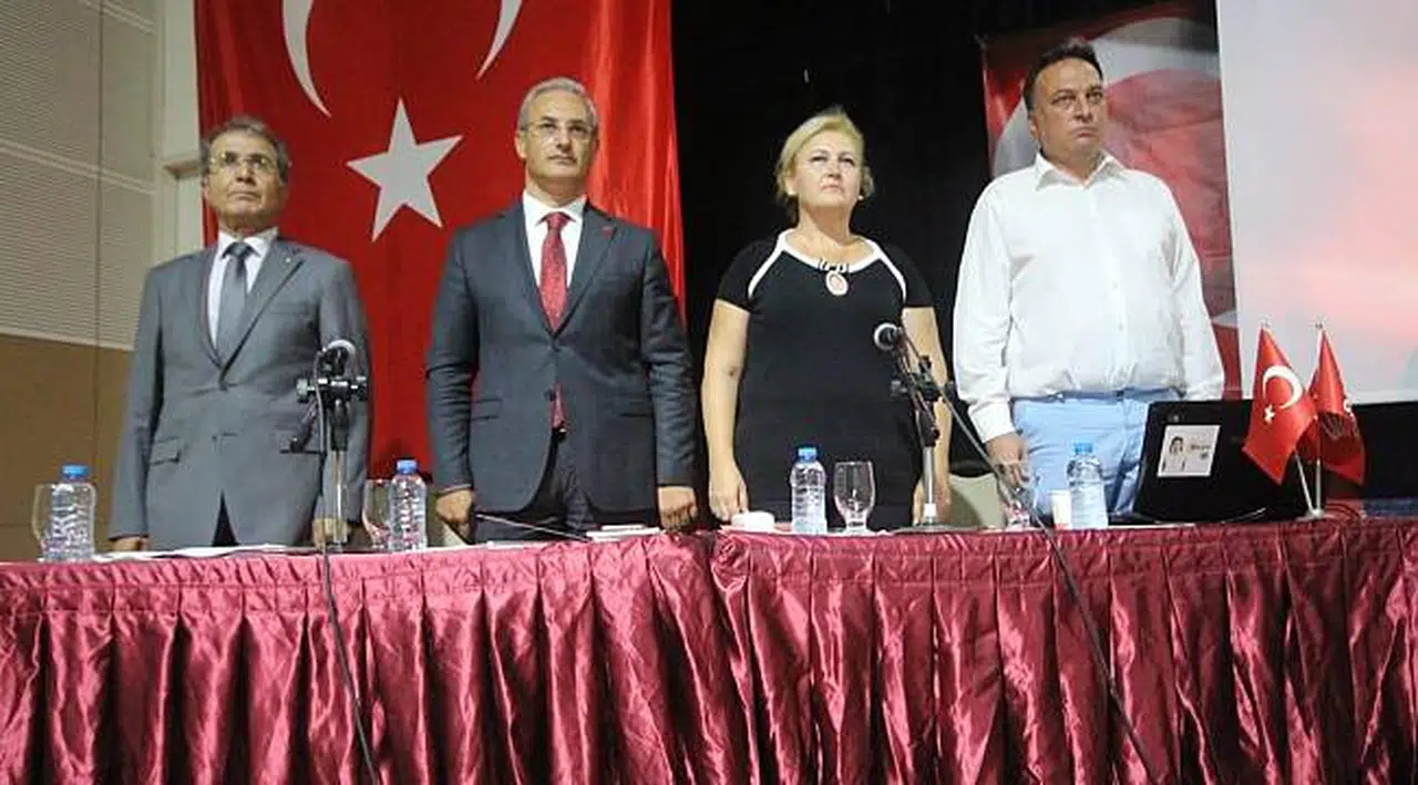 CHP Karşıyaka İlçe Örgütü Danışma Kurulunu gerçekleştirdi