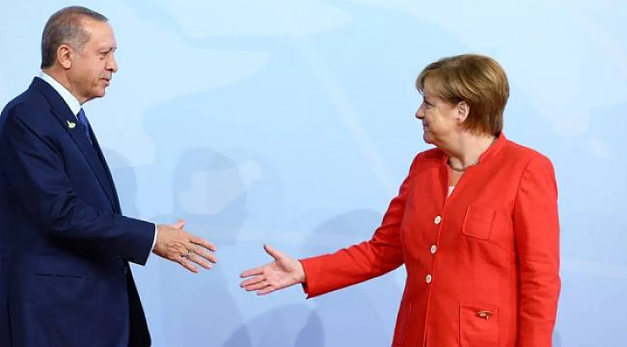 Merkel: Türkiye'nin şimdilik özel bir Alman ekonomik yardımına ihtiyacı yok