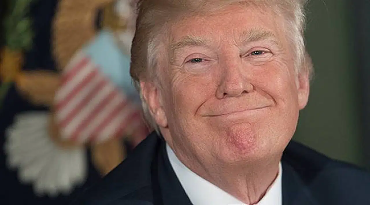 Trump: Para sevgili dolarımıza akıyor