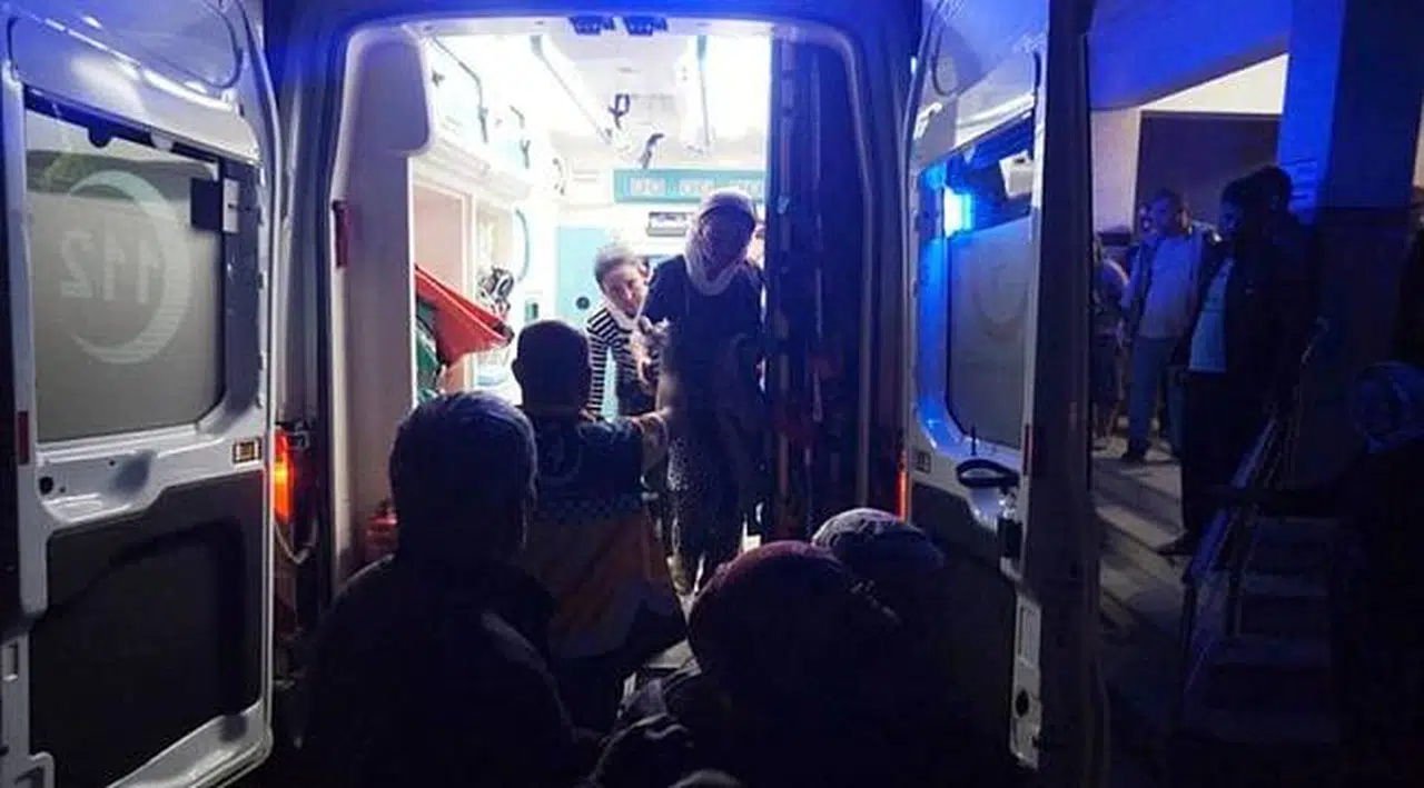 Adana'da ibretlik görüntüler! Onun hali sağlık ekiplerini bile sarstı