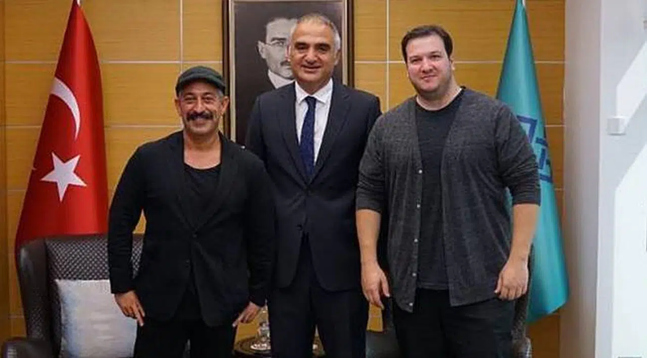 Cem Yılmaz ile Şahan Gökbakar yıllar sonra aynı karede