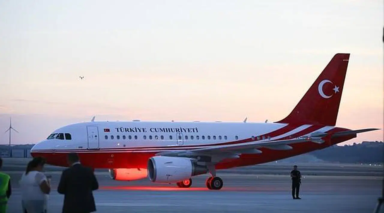 Cumhurbaşkanı Erdoğan'dan Kırgız teğmenlere jest