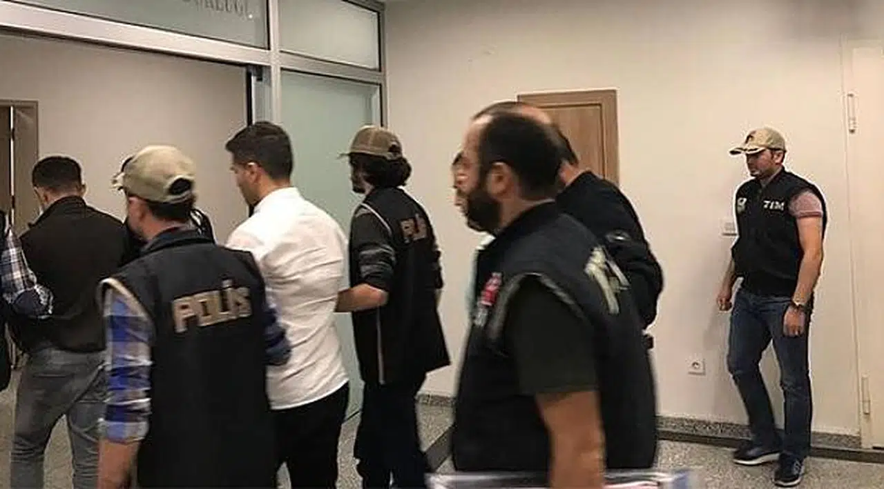 Jandarma'da FETÖ operasyonu: Çok sayıda gözaltı kararı.