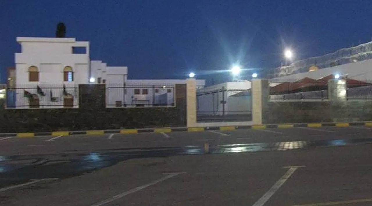 Libya'da cezaevinden 400 mahkum kaçtı!