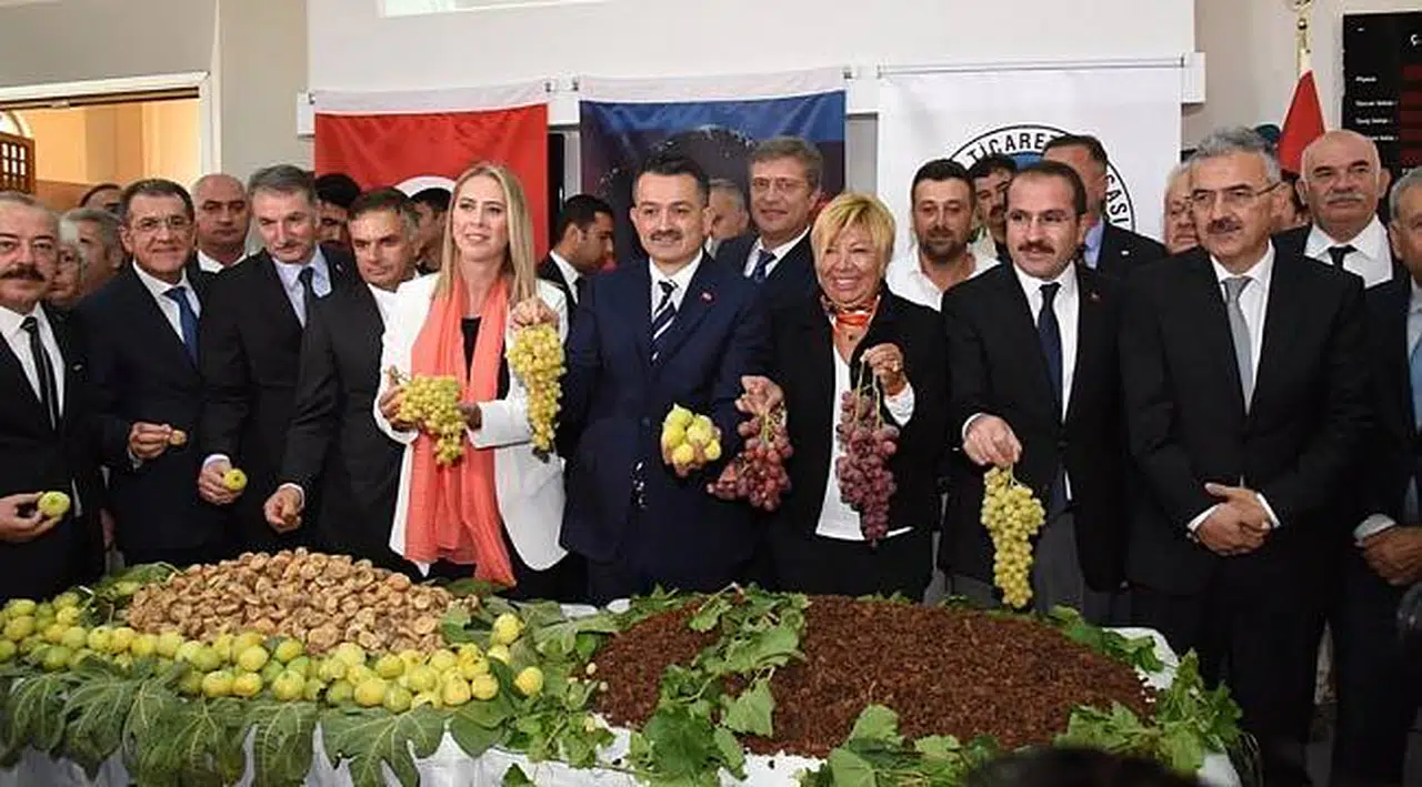 Pakdemirli: Tarımda milli markamızın olması lazım