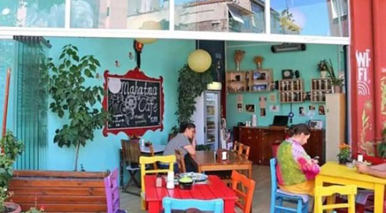 Vegan yaşam kafesi