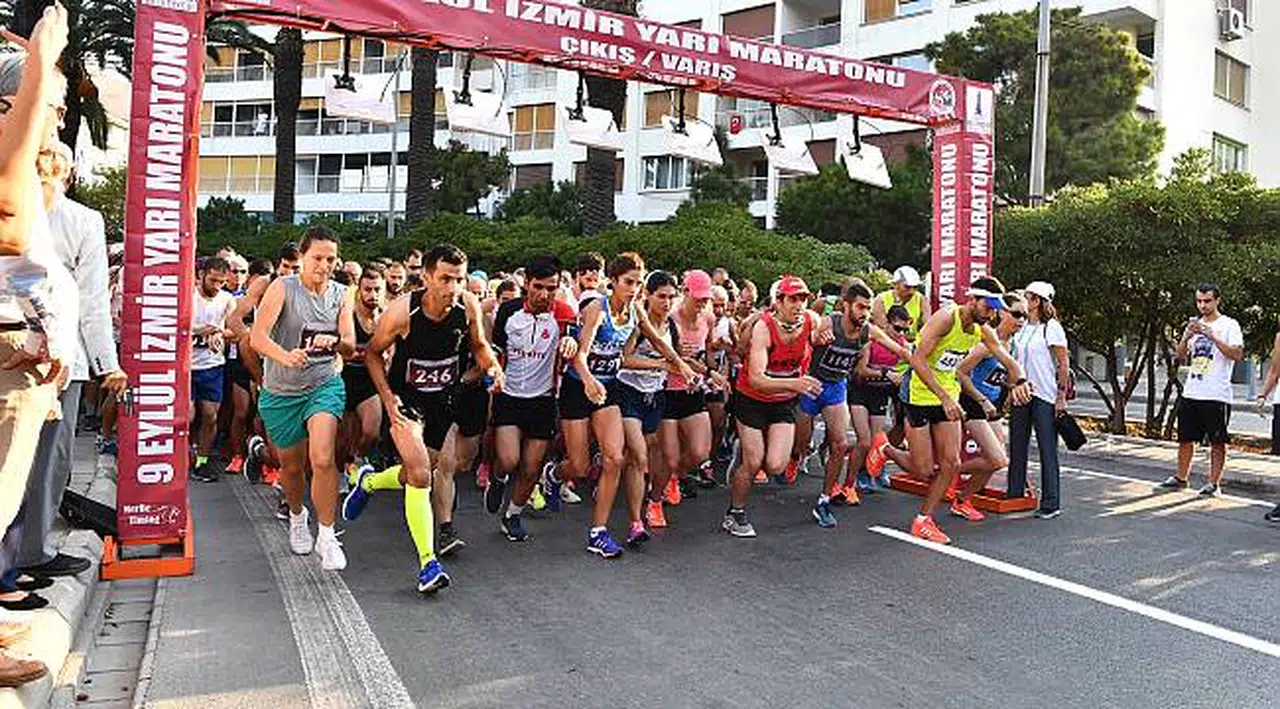 Zafer için koştular