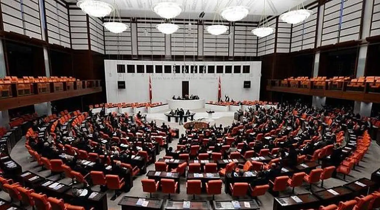 2 önemli yasa teklifi TBMM'de