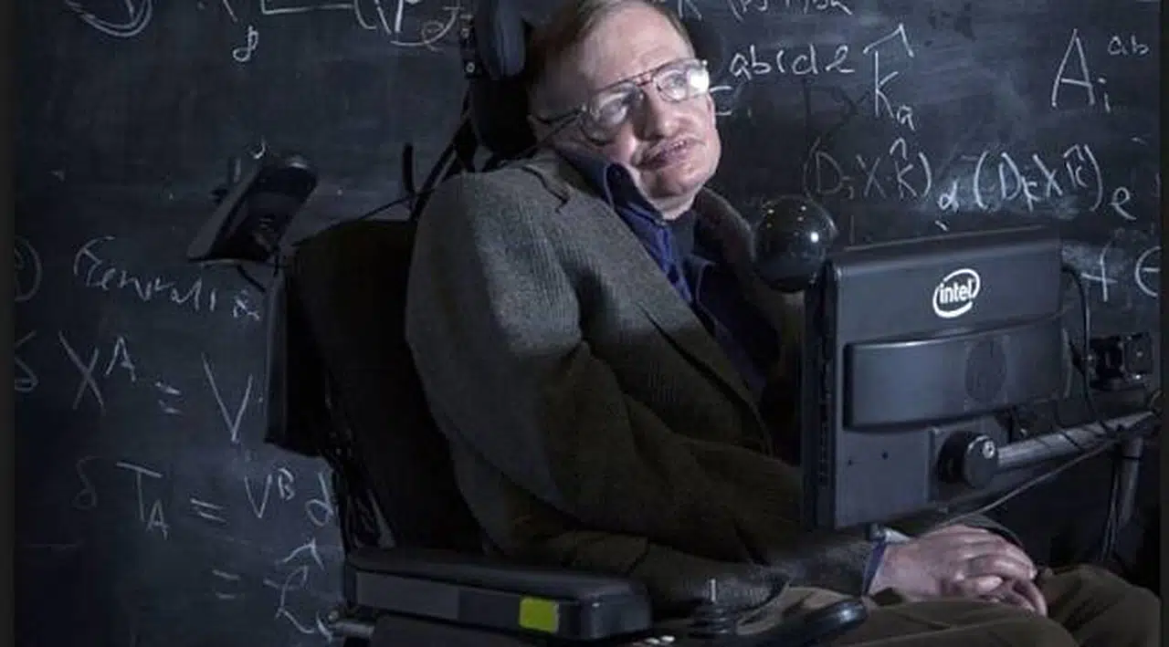 Stephen Hawking'in değerli eşyaları satışa çıkıyor