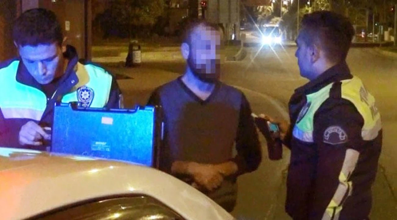 Alkolmetreye üflememek için yalvardı: Hayatımı bitirirsiniz