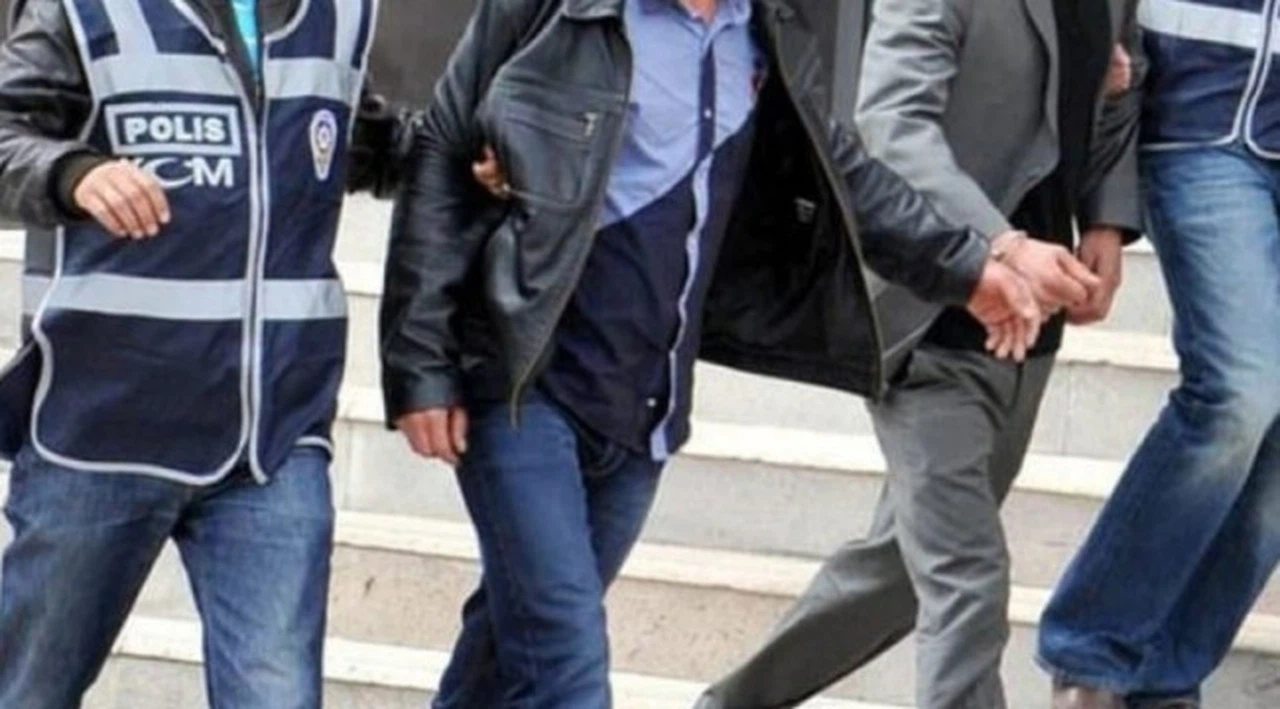 30 kilo uyuşturucuyla yakalanmışlardı, yine enselendiler