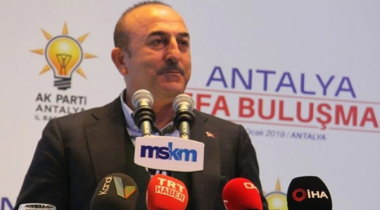 Bakan Çavuşoğlu sert çıktı!