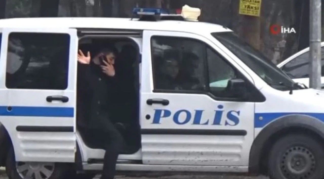 Araç kovalayan polisler kaza yaptı: 1 şehit, 1 yaralı