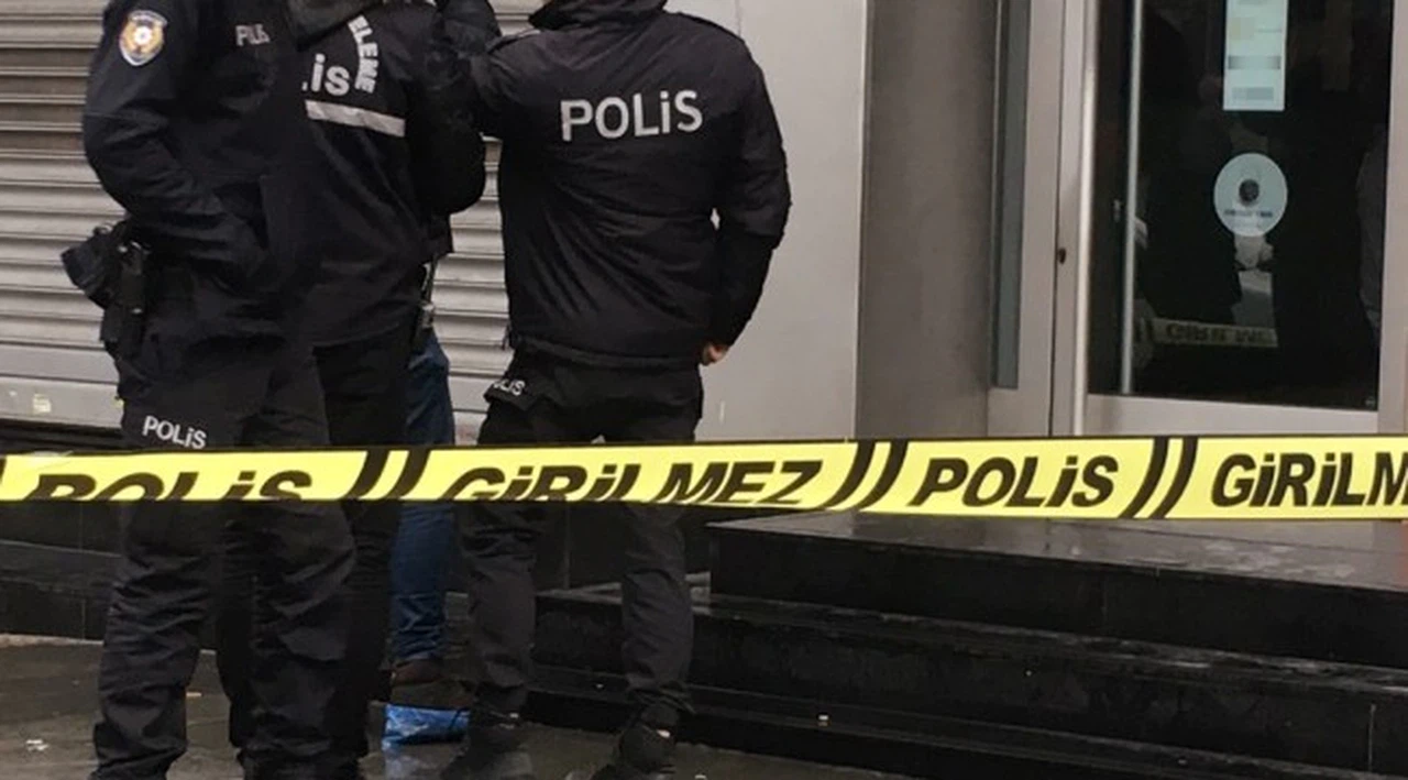 Borcunu ödeyemeyen müşteri, banka müdürünü silahla yaraladı