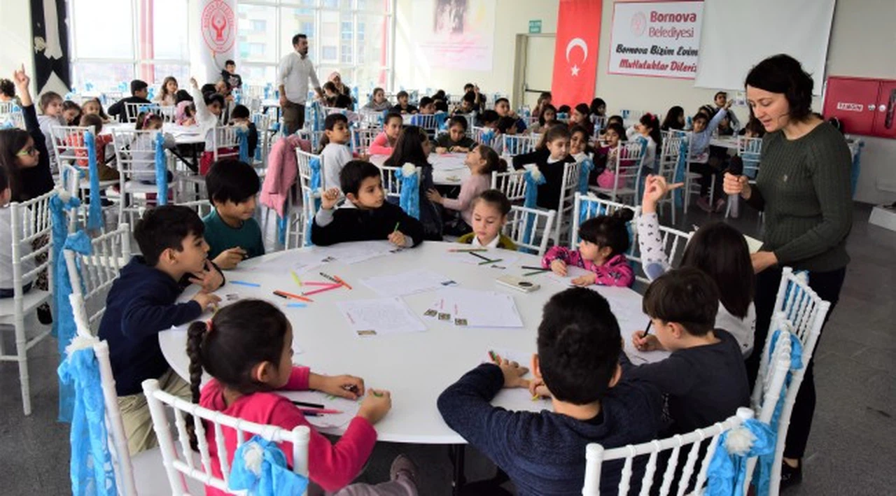 Bornova Belediyesi'nden çocuklar için Resim ve Öykü Atölyesi 
