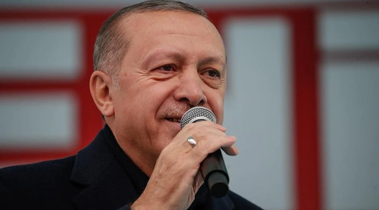 Erdoğan: AKM'yi Gezi'de esnafımızı yağmalamanın aracı haline getirdiler