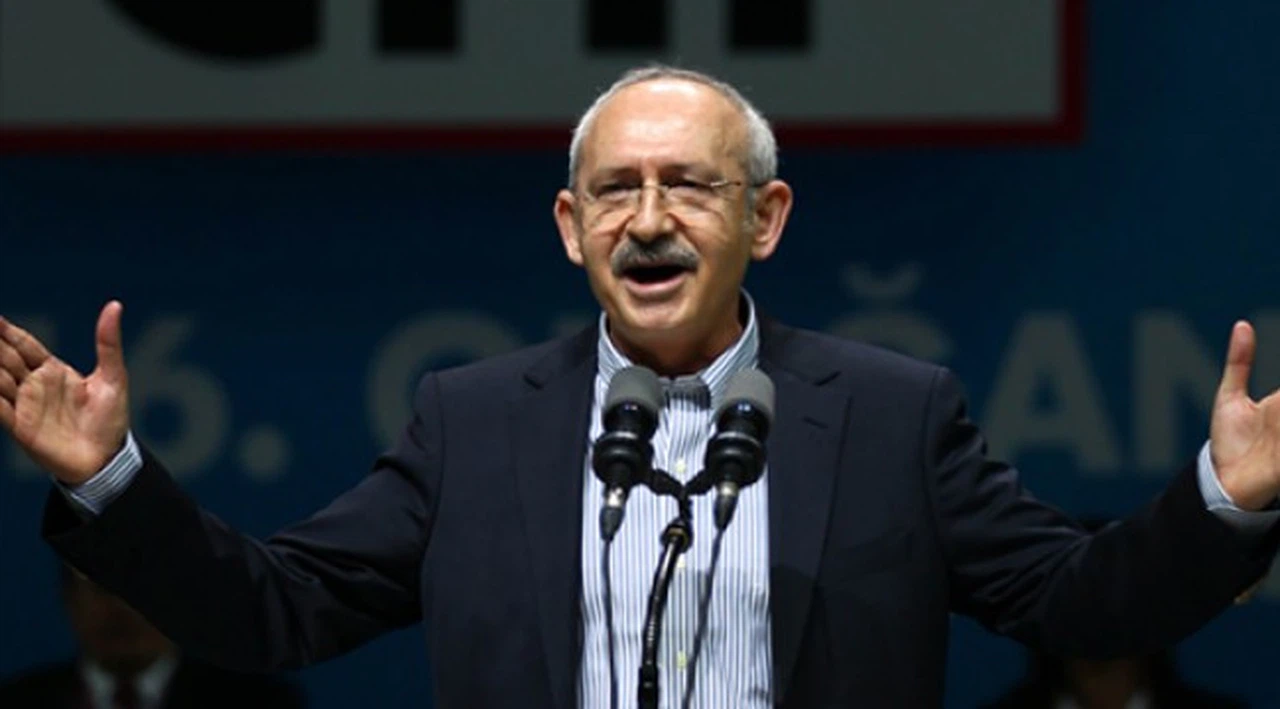 Kılıçdaroğlu, CHP'nin 12 maddelik seçim bildirgesini açıkladı