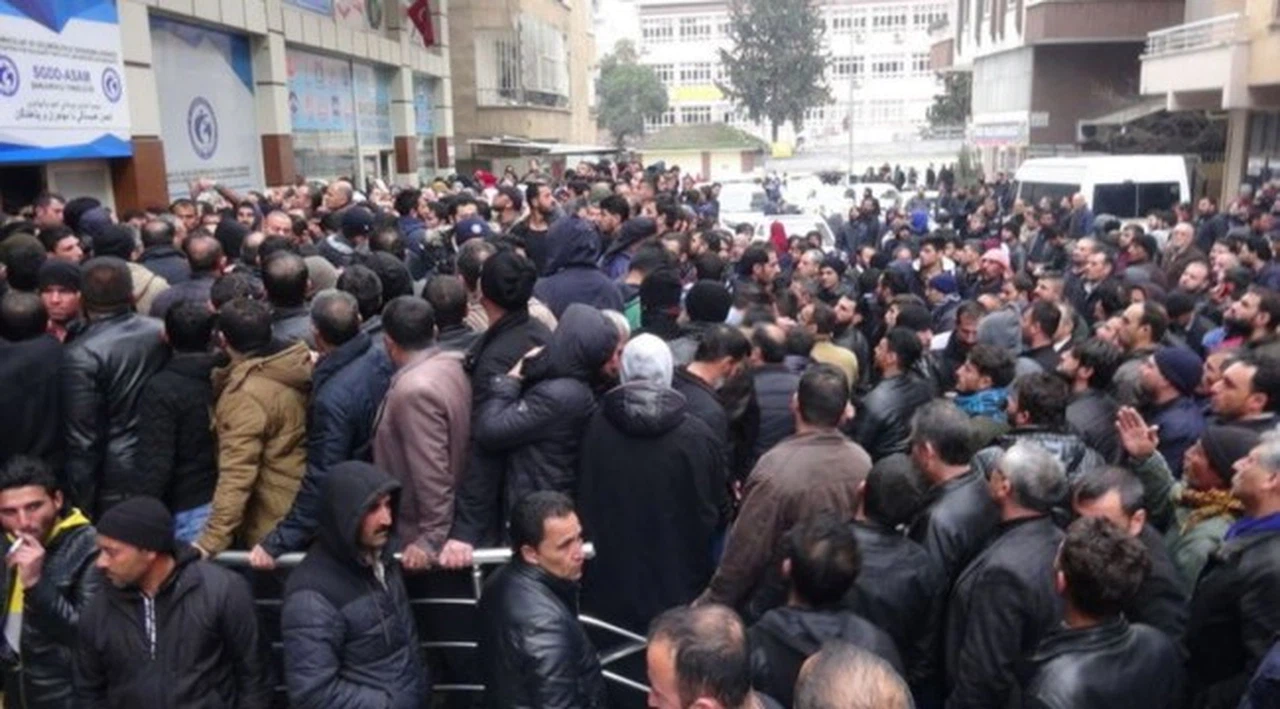 Sosyal medyadaki o yalan kapıya yığdı!