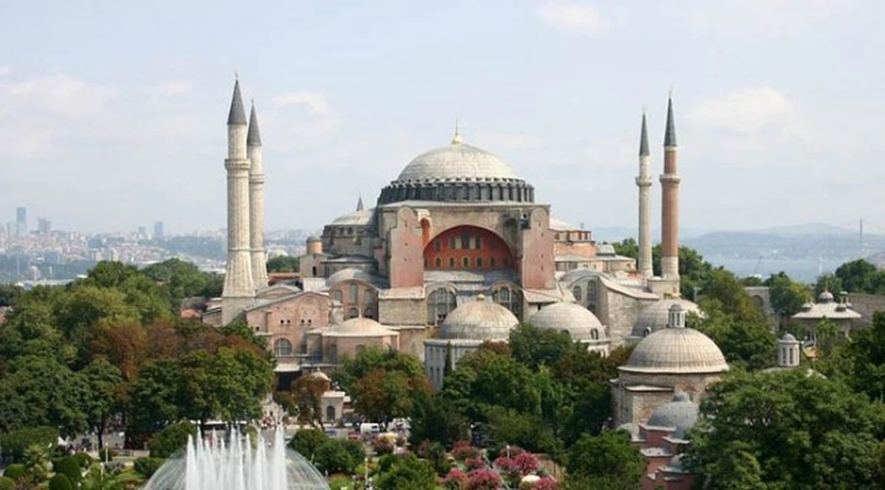 Avrupa Parlamentosu'ndan Ayasofya kararı