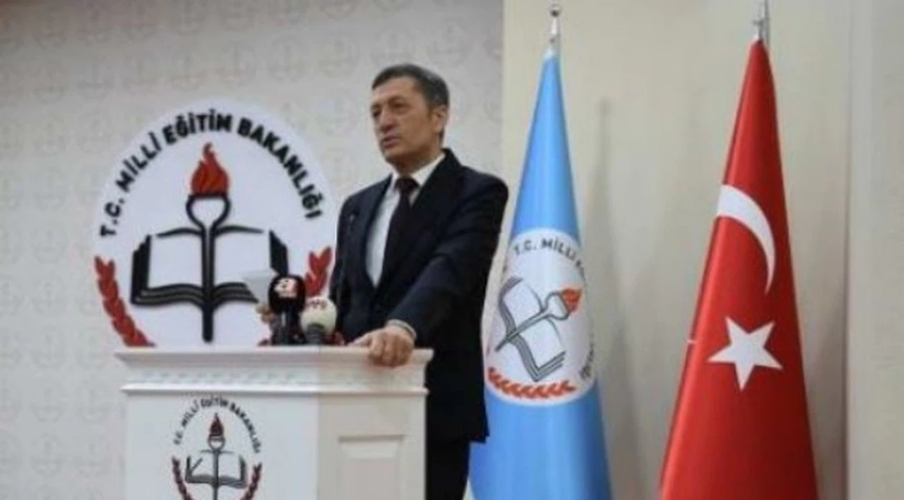 Bakan Selçuk: Öğrencilere iş garantisi ve maaş vereceğiz