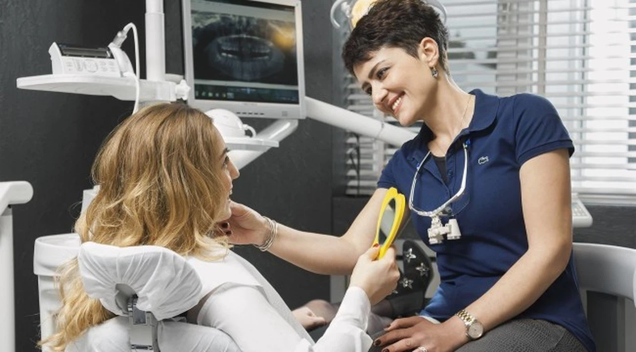 Diş implantı sonrası bakımına dikkat