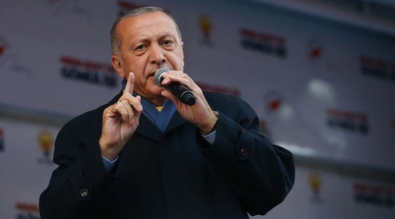 Erdoğan: Merkezi yönetim ile uyum içerisinde olmayanlar yarın iflaslarını ilan edecek