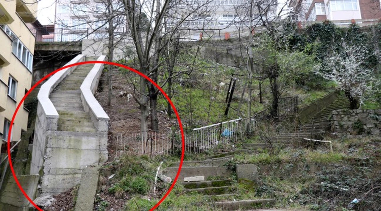 Sonu tamamlanmayan merdiven Karadeniz fıkralarını aratmıyor