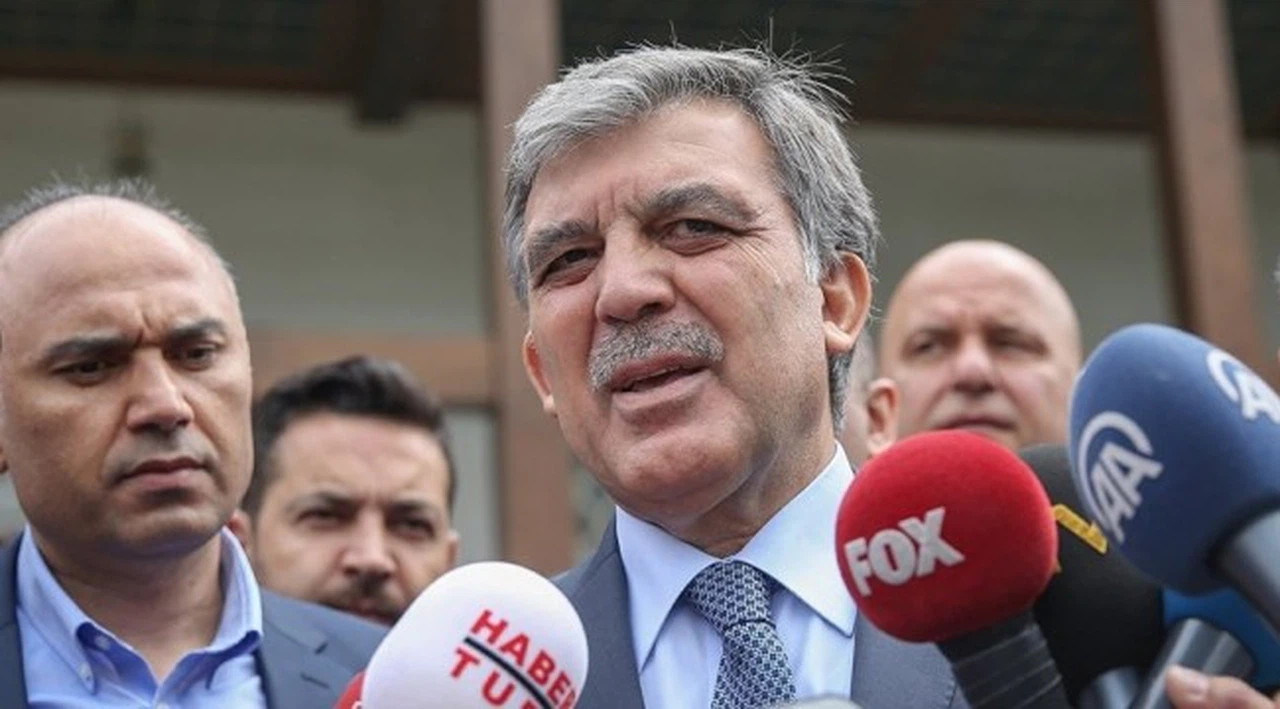 Cumhurbaşkanlığı'nın sitesinden Gül'ün sitesine verilen link kaldırıldı