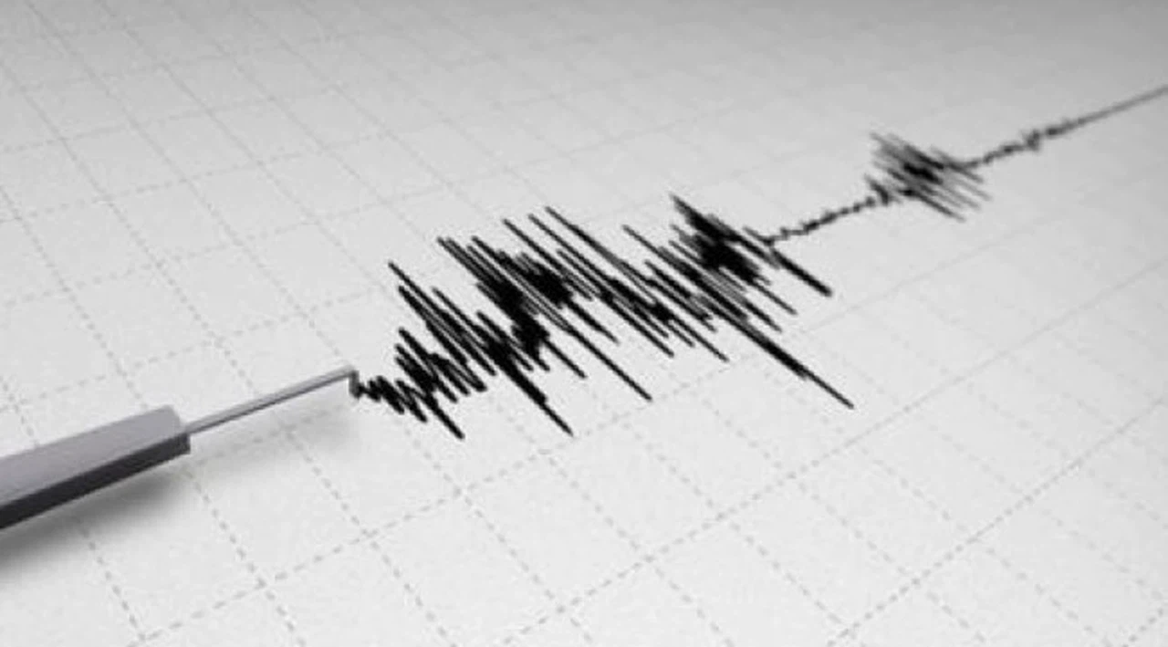 Elazığ'da 5.2 büyüklüğünde deprem...AFAD'dan açıklama