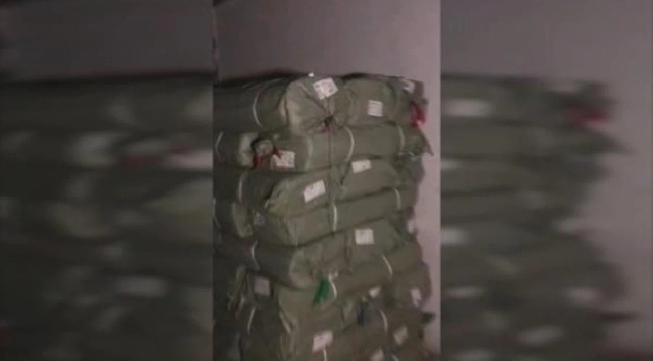 Kaçak şemsiye operasyonu: Değeri 2 milyon 500 bin lira