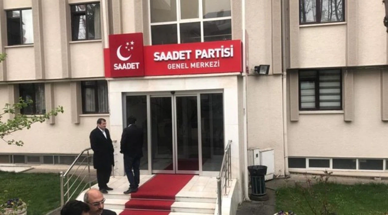 Saadet Partisi'ne haciz geldi