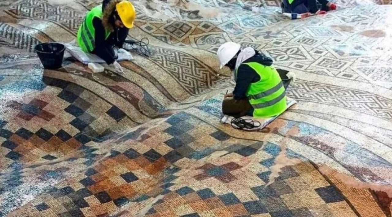 Dünyanın en büyük tek parça mozaiği Antakya'da!
