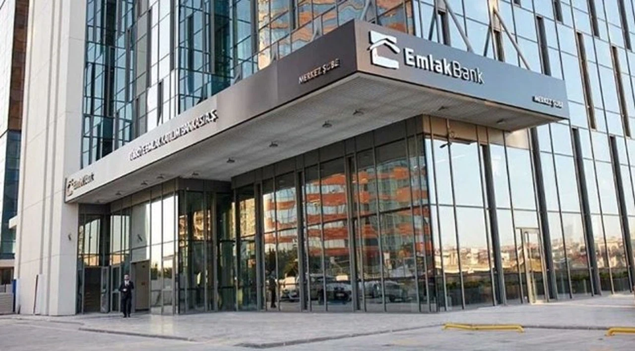 Emlak Bank 'zekat fonu' kuruyor: Para, 'din kurulu'nun fetvasına göre dağıtılacak
