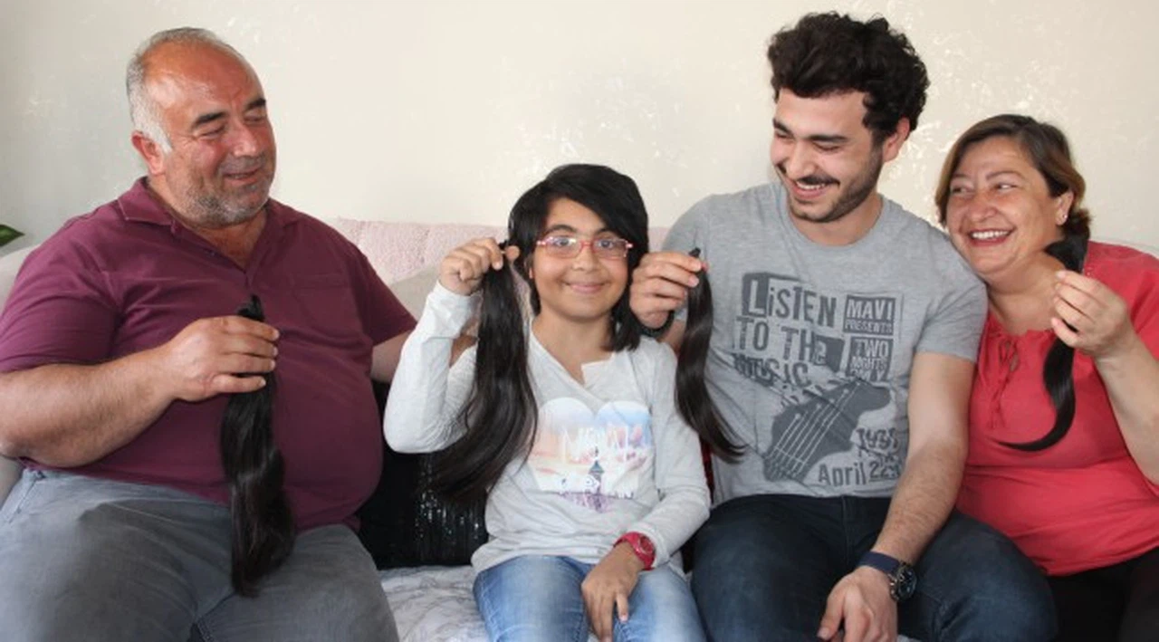 Kendisi küçük yüreği büyük Kader