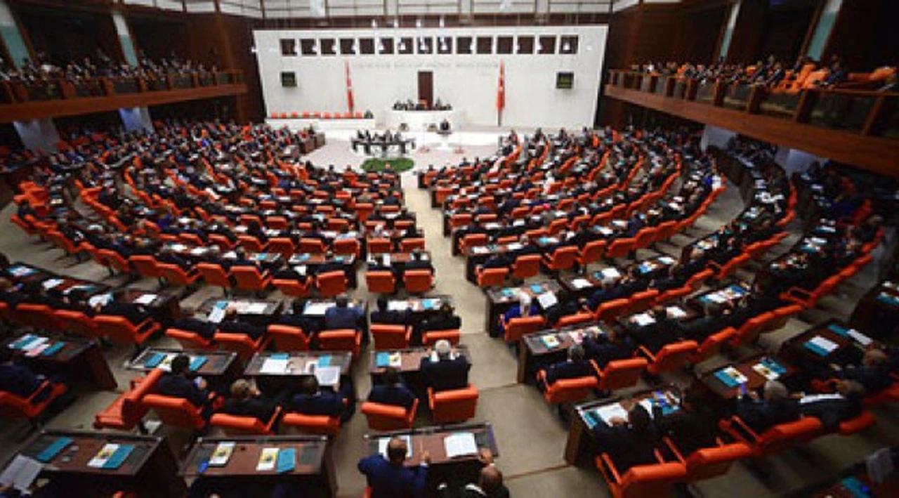 MHP’den nafaka teklifi