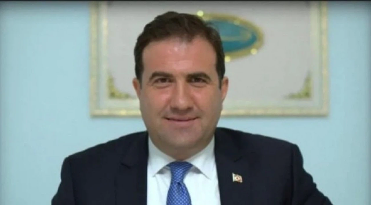MHP'li belediye başkanı, teşekkür afişinin yırtılması nedeniyle çıkan tartışmada öldürülmüş