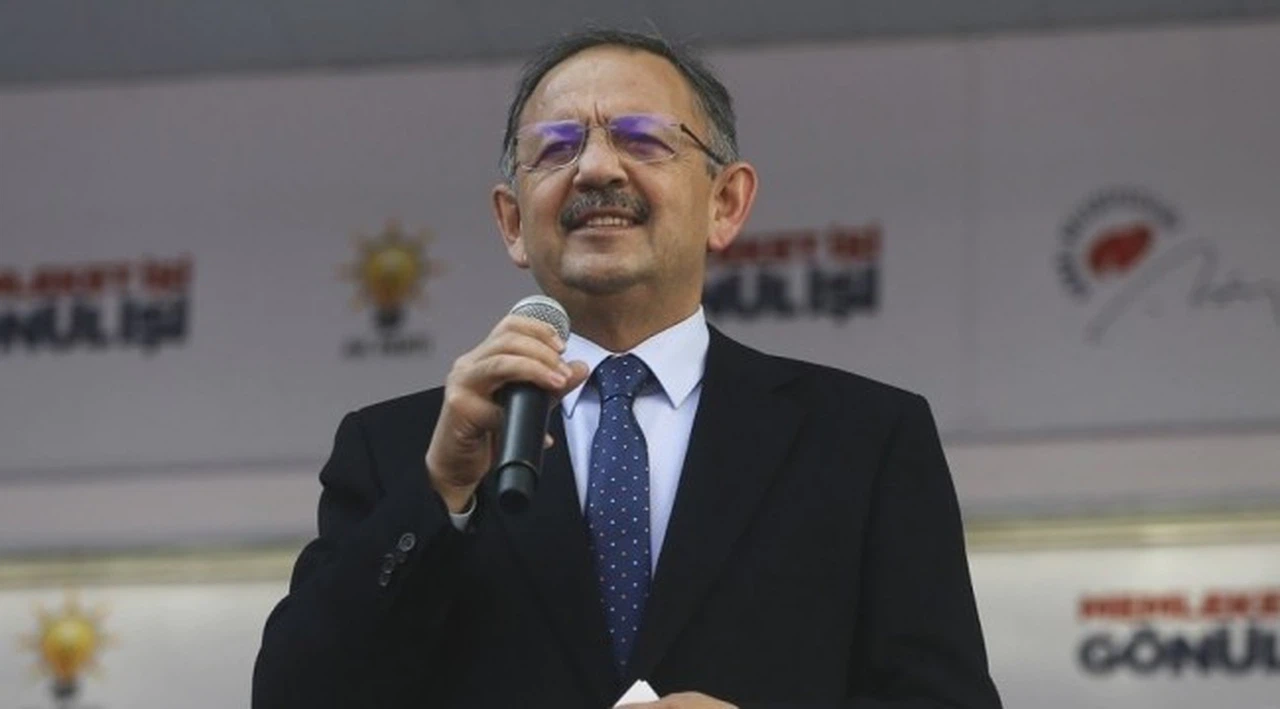 AK Partili Özhaseki: Ufak tefek zaafları görerek yeni parti kurma teşebbüsünde olanları anlamıyorum