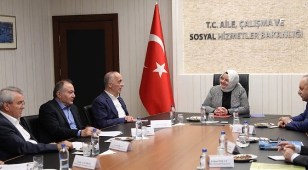 Hükümetin kamu işçisine yapacağı yeni zam teklifi