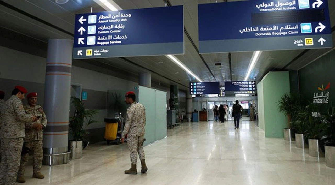 Husiler'den Suudi Arabistan'daki havalimanına İHA saldırısı