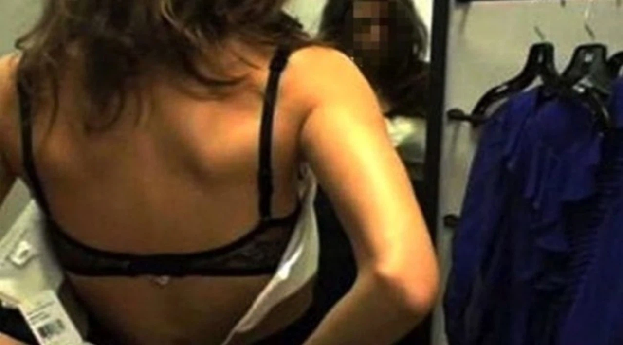 İğrenç olay! Soyunma kabininde genç kızın fotoğrafları çekildi