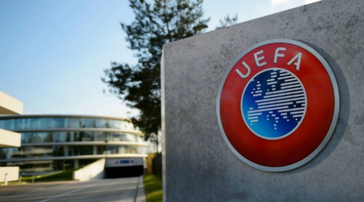 UEFA'dan Fenerbahçe'ye men cezası yok