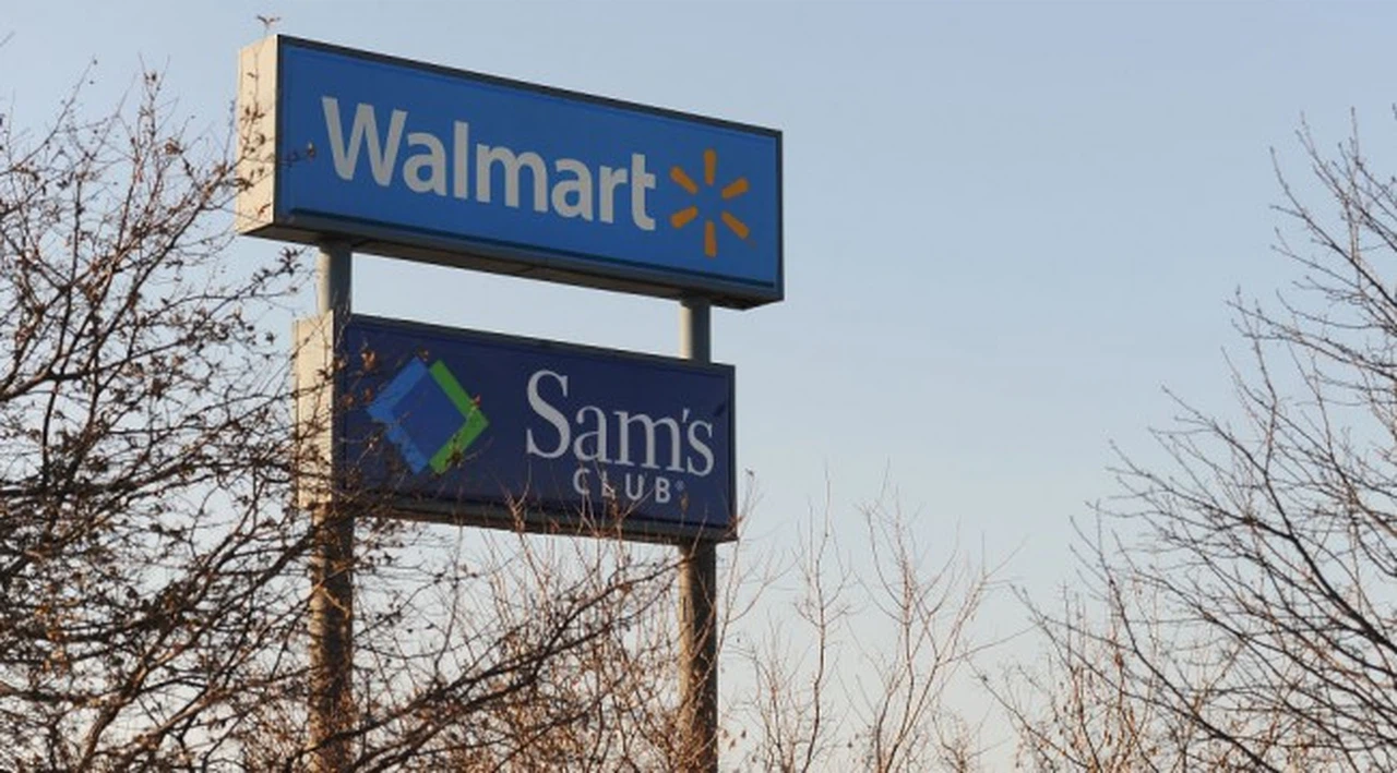 Bu kez Missouri: Walmart mağazasına girmek isteyen ağır silahlı bir adam gözaltına alındı
